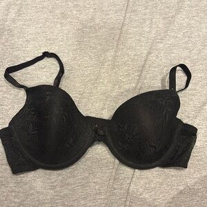 Lacey black wired bra